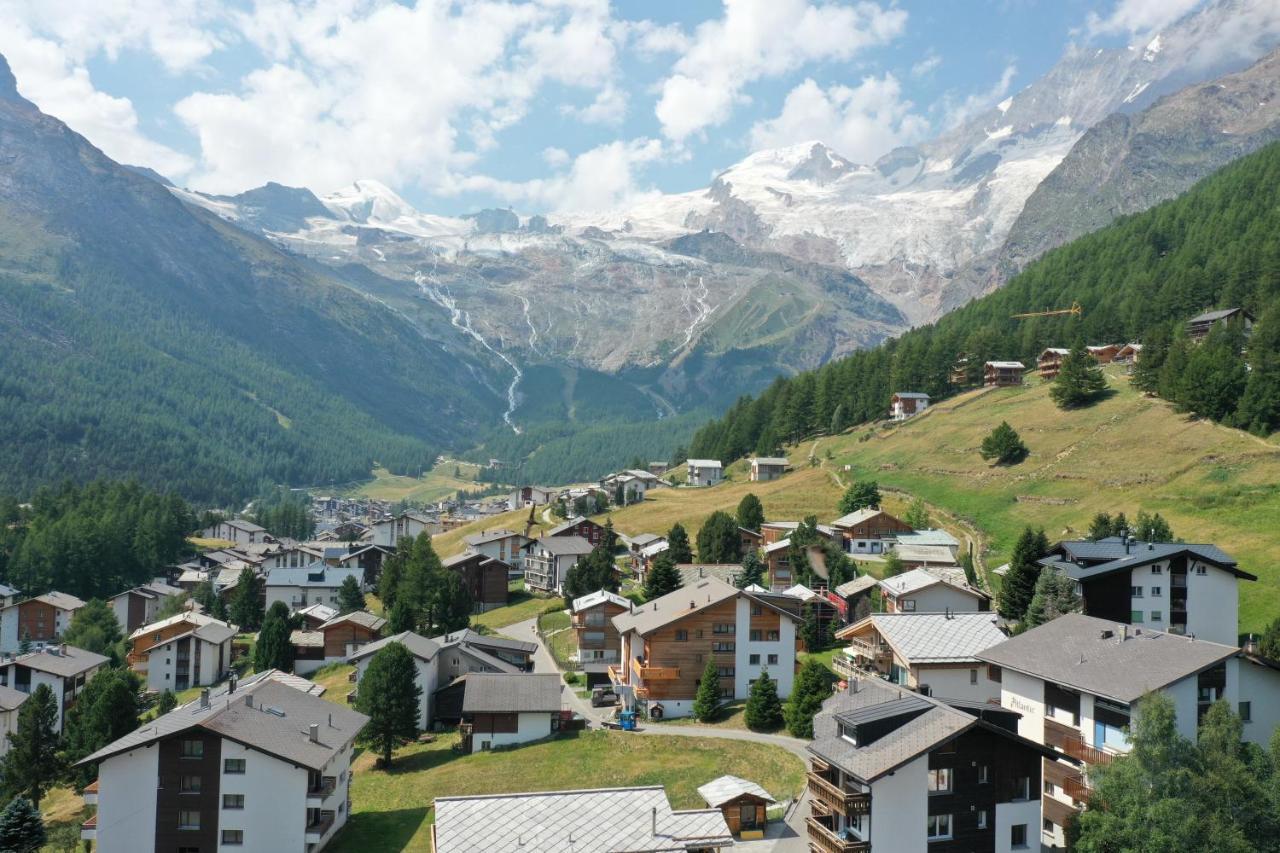 Mountain Retreat Studio: Idyllische Ferienwohnung In Saas-Fee Buitenkant foto